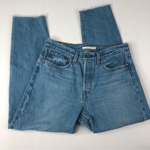 Levi’s “Wedgie” High Rise Button Fly Women Jeans Size 30